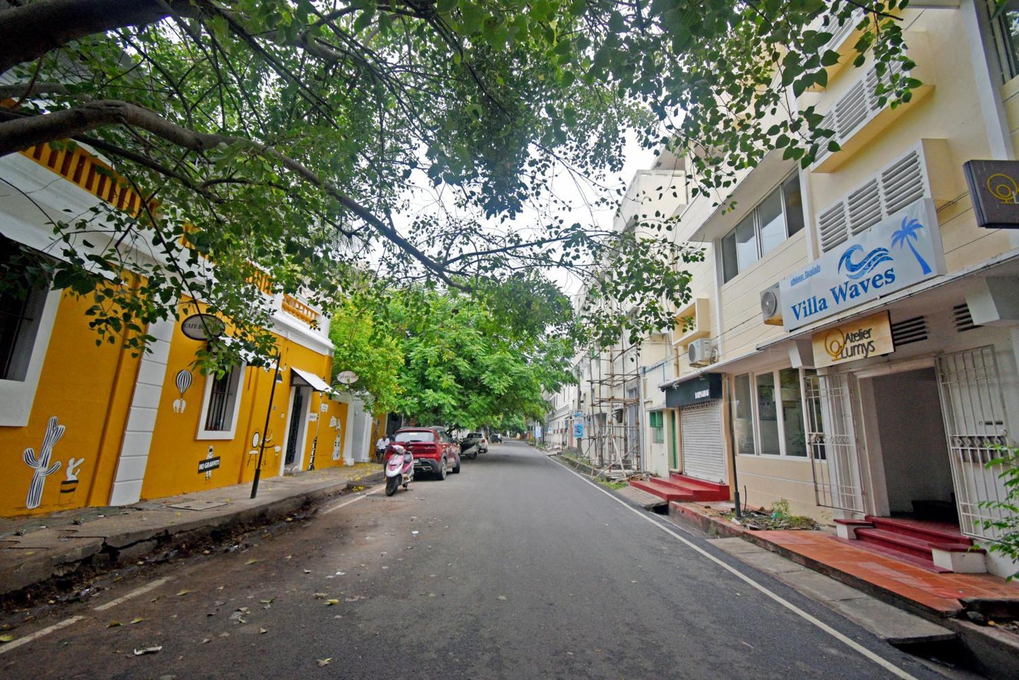 Villa Waves Pondicherry Exterior photo